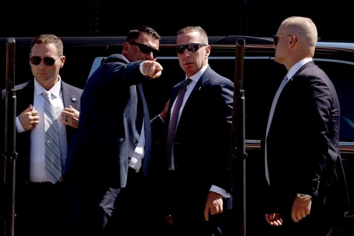 Tài sản thua xa Elon Musk nhưng chi phí bảo vệ tỷ phú này gấp hơn 50 lần ông chủ Tesla, cao hơn cả 6 CEO công nghệ đình đám cộng lại - Ảnh 1