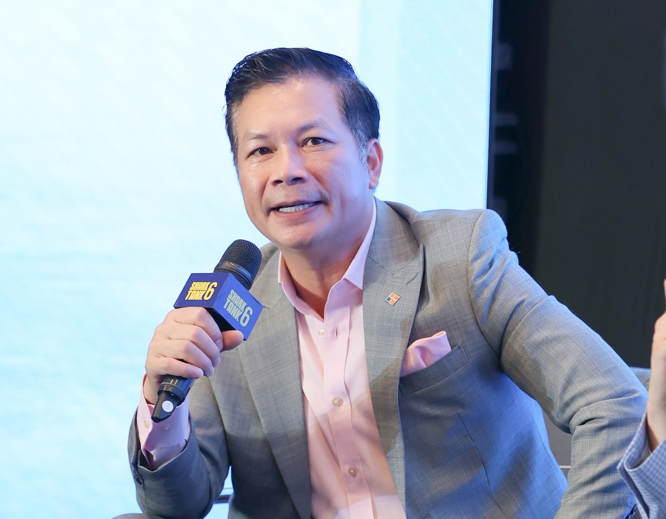 Trước đề xuất đánh thuế 20% lợi nhuận bất động sản, Shark Hưng từng cảnh báo những người lướt sóng: "Mua con gà 9 đồng bán 10 đồng thì chẳng giải quyết vấn đề gì" - Ảnh 1