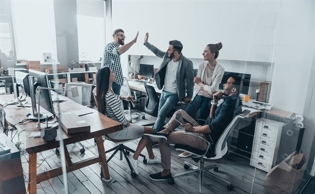 Thanh niên 21 tuổi tự rạch đùi để gọi vốn thành công 4,3 triệu USD, tạo nên một startup từ máu theo đúng nghĩa đen - Ảnh 3