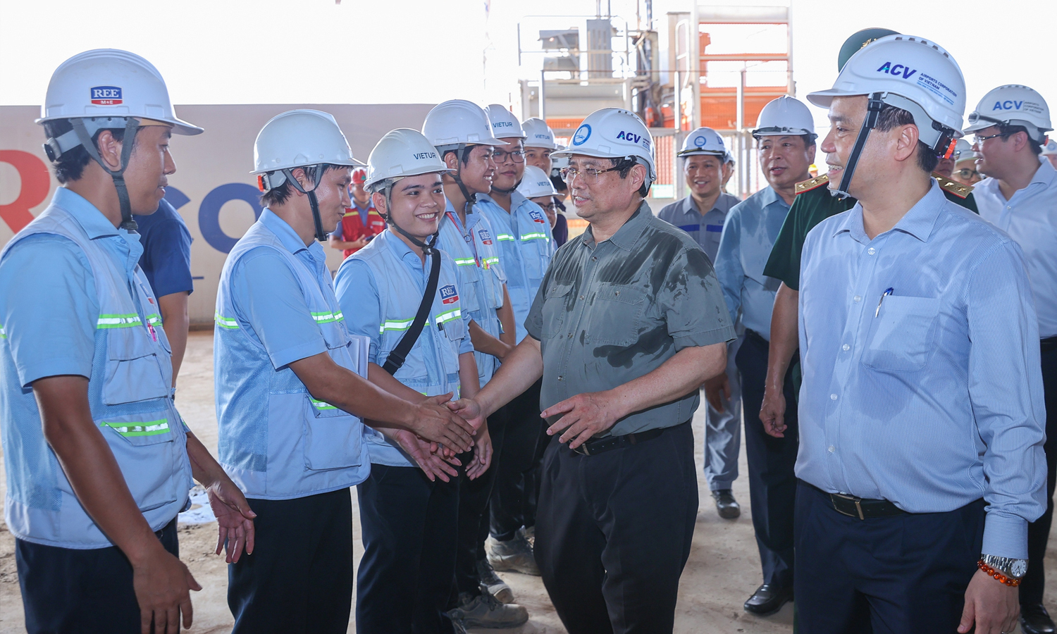 Thủ tướng yêu cầu khánh thành sân bay Long Thành vào ngày 19/12 - Ảnh 1