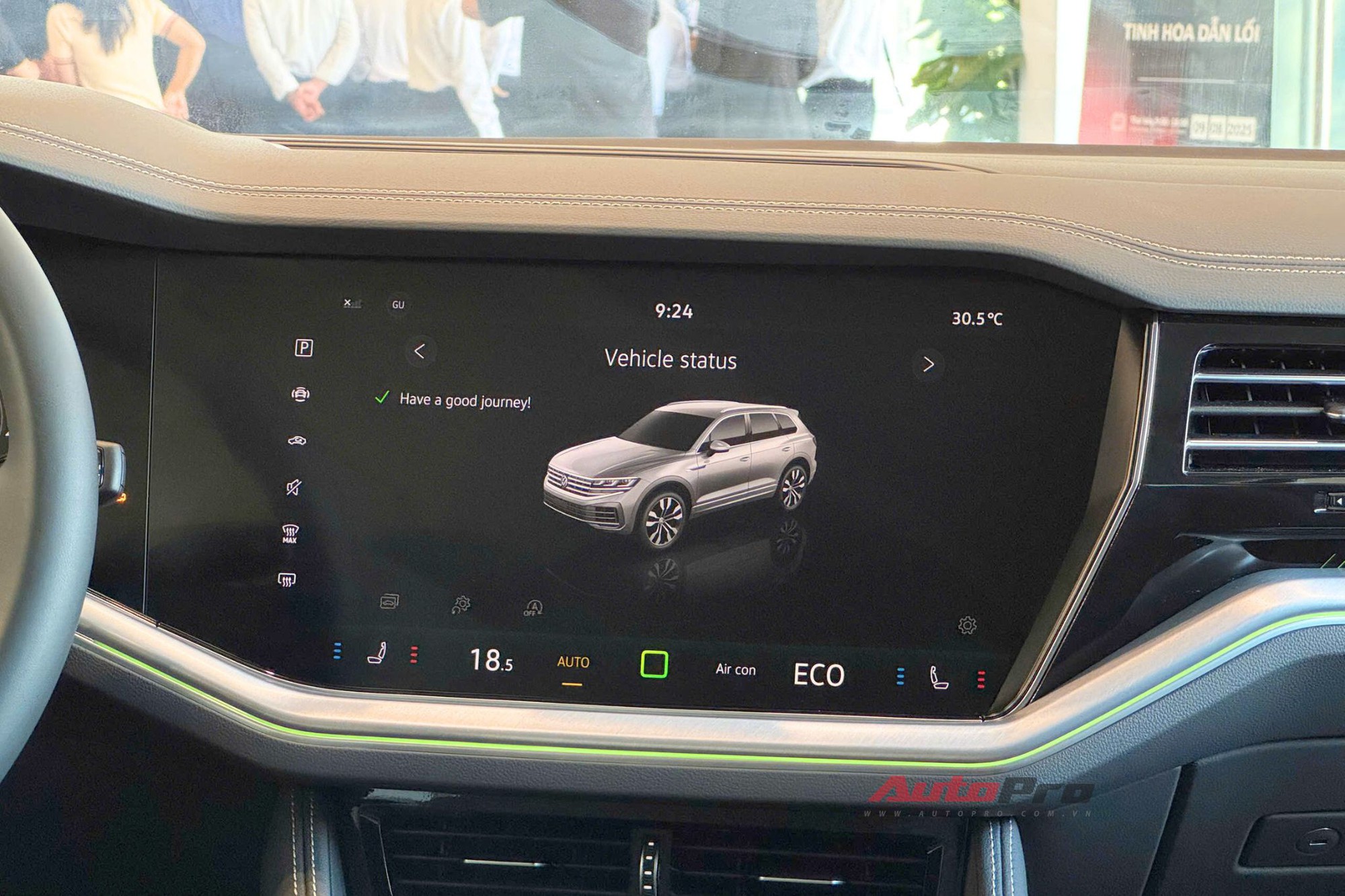 VW Touareg thêm 2 bản mới, đã về đại lý: Giá tới gần 3,4 tỷ đồng nhưng vẫn rẻ hơn Audi Q7 cả trăm triệu đồng, chưa có ADAS - Ảnh 18