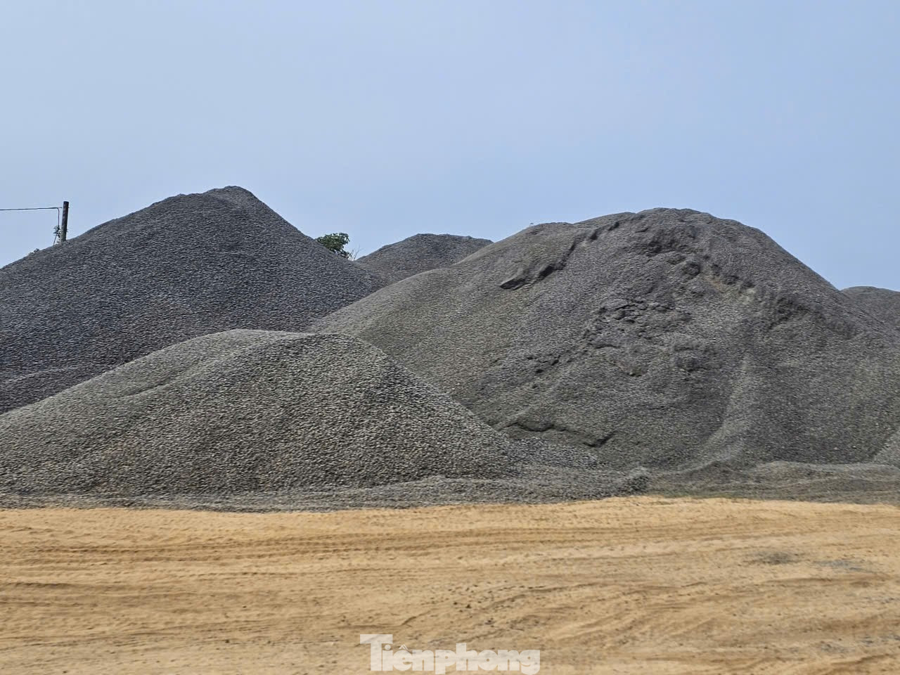 Thanh tra toàn diện, bịt lỗ hổng vi phạm về khoáng sản đang tái diễn tại Đắk Lắk - Ảnh 1