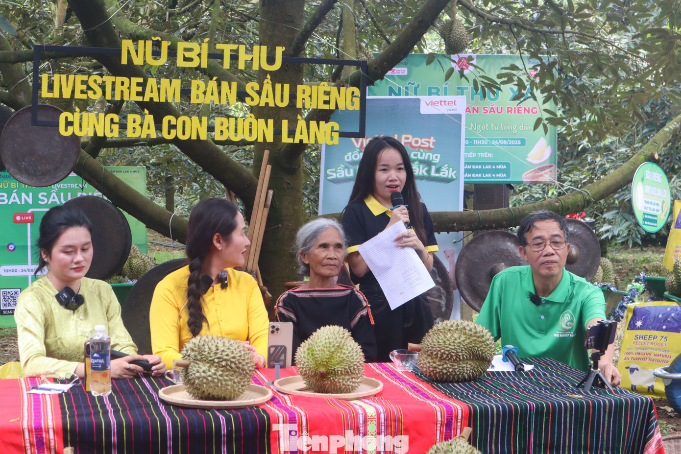 Phiên livestream sầu riêng có gì mà khách đổ xô mua hơn 60 tấn? - Ảnh 5
