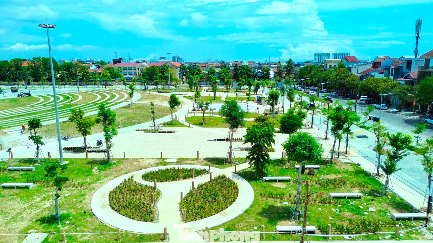 Xem trước hình ảnh quảng trường 200 tỷ ở Huế sắp khánh thành - Ảnh 2