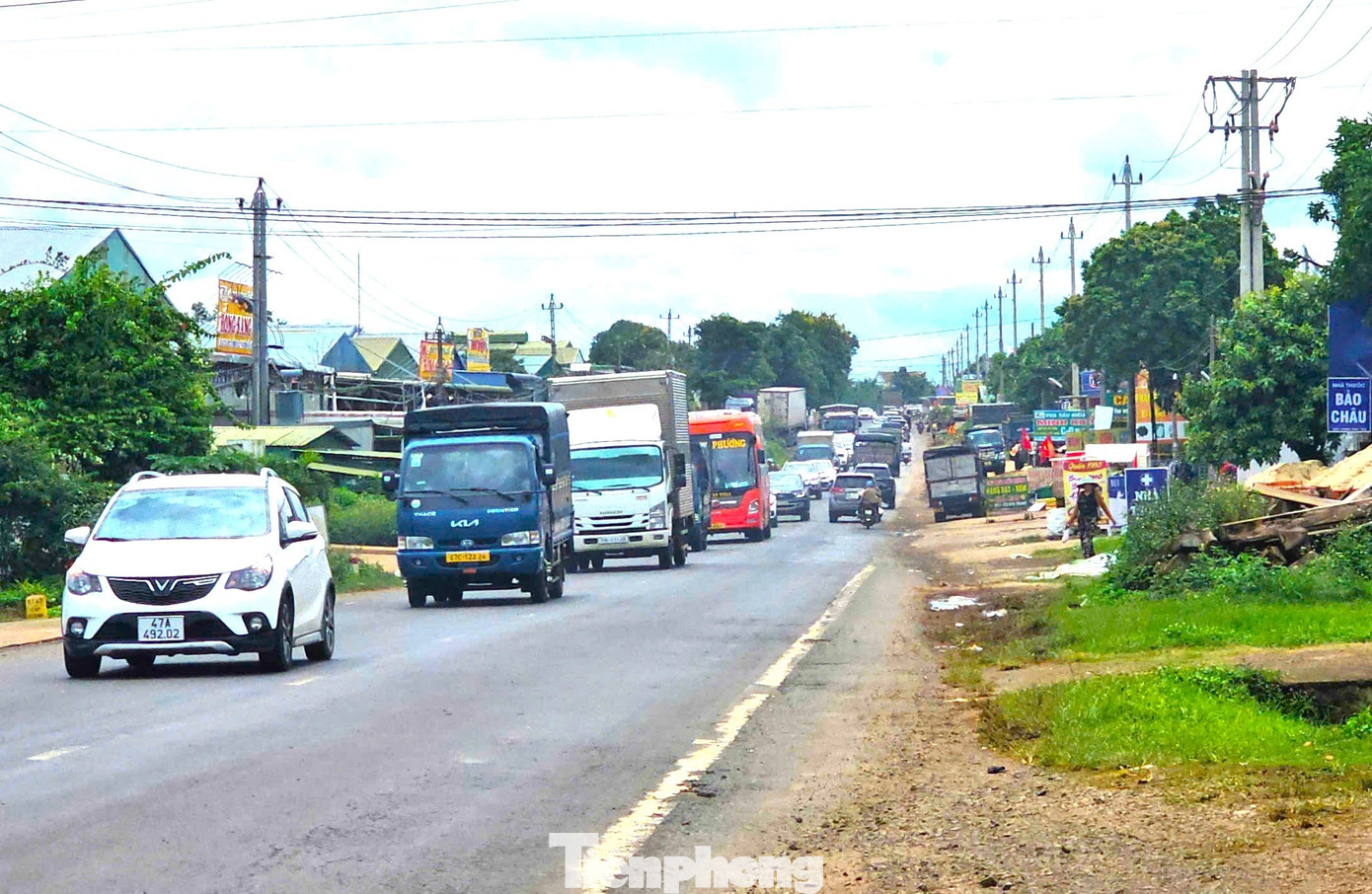 Xe container rồng rắn đi thu mua sầu riêng - Ảnh 7