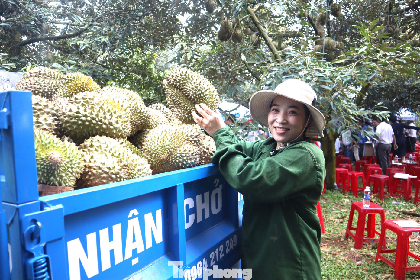 Phiên livestream sầu riêng có gì mà khách đổ xô mua hơn 60 tấn? - Ảnh 10