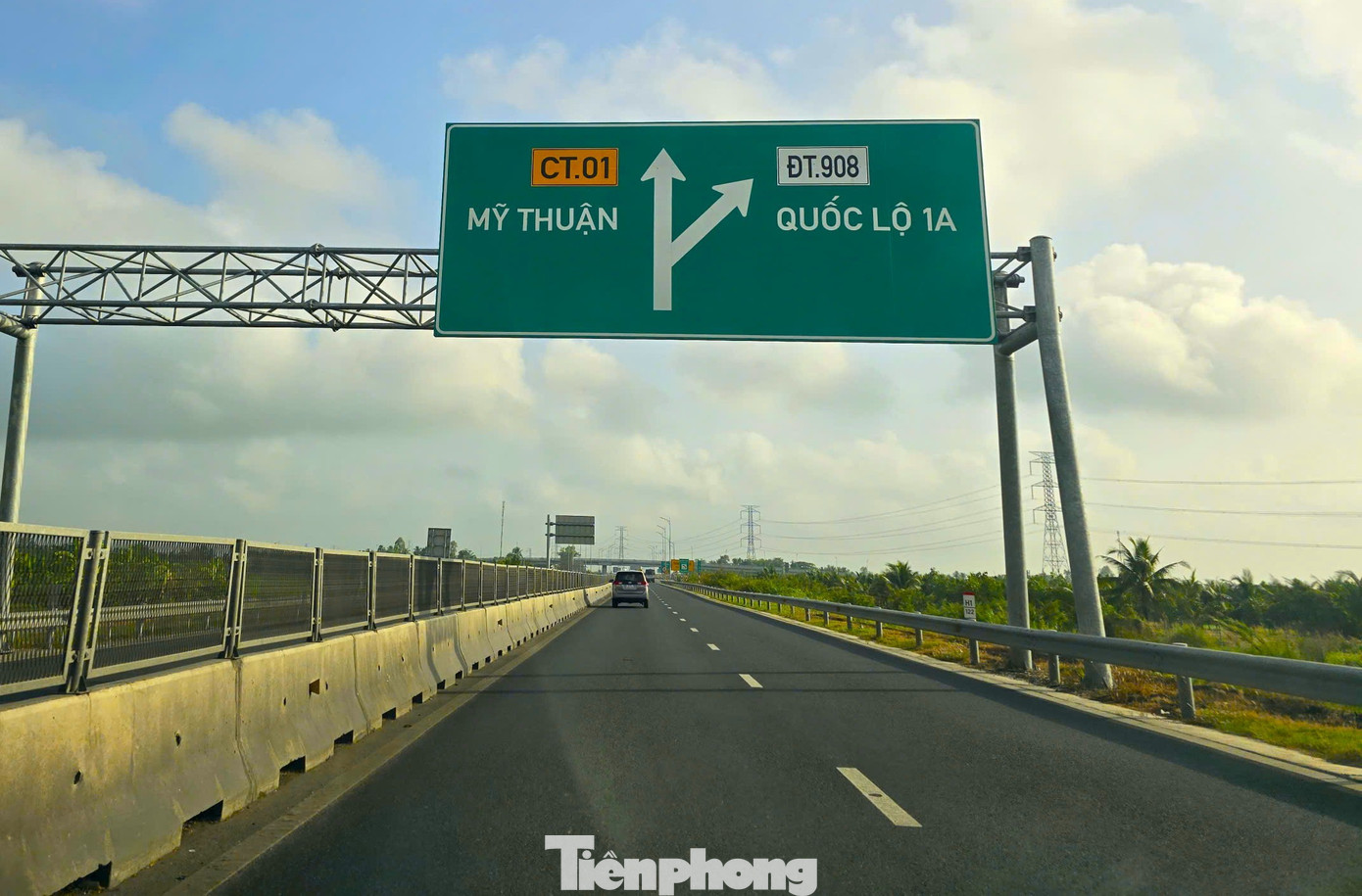 Cao tốc Mỹ Thuận - Cần Thơ bổ sung gần 1.000 tỷ: Vĩnh Long chỉ đạo đẩy nhanh mặt bằng - Ảnh 1