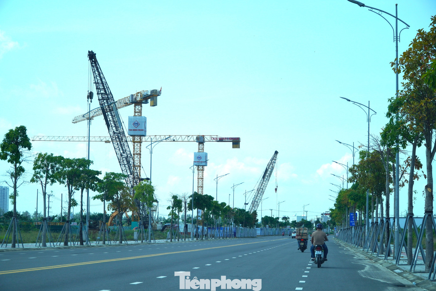 'Cò' nườm nượp, đất Đà Nẵng nhảy giá chóng mặt - Ảnh 7