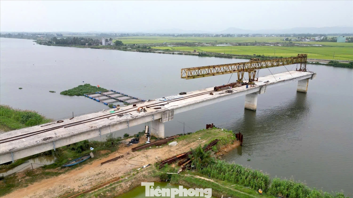 Dự án cầu xây gần 1 thập kỷ không xong, lãnh đạo Đà Nẵng chỉ đạo 'nóng' - Ảnh 4