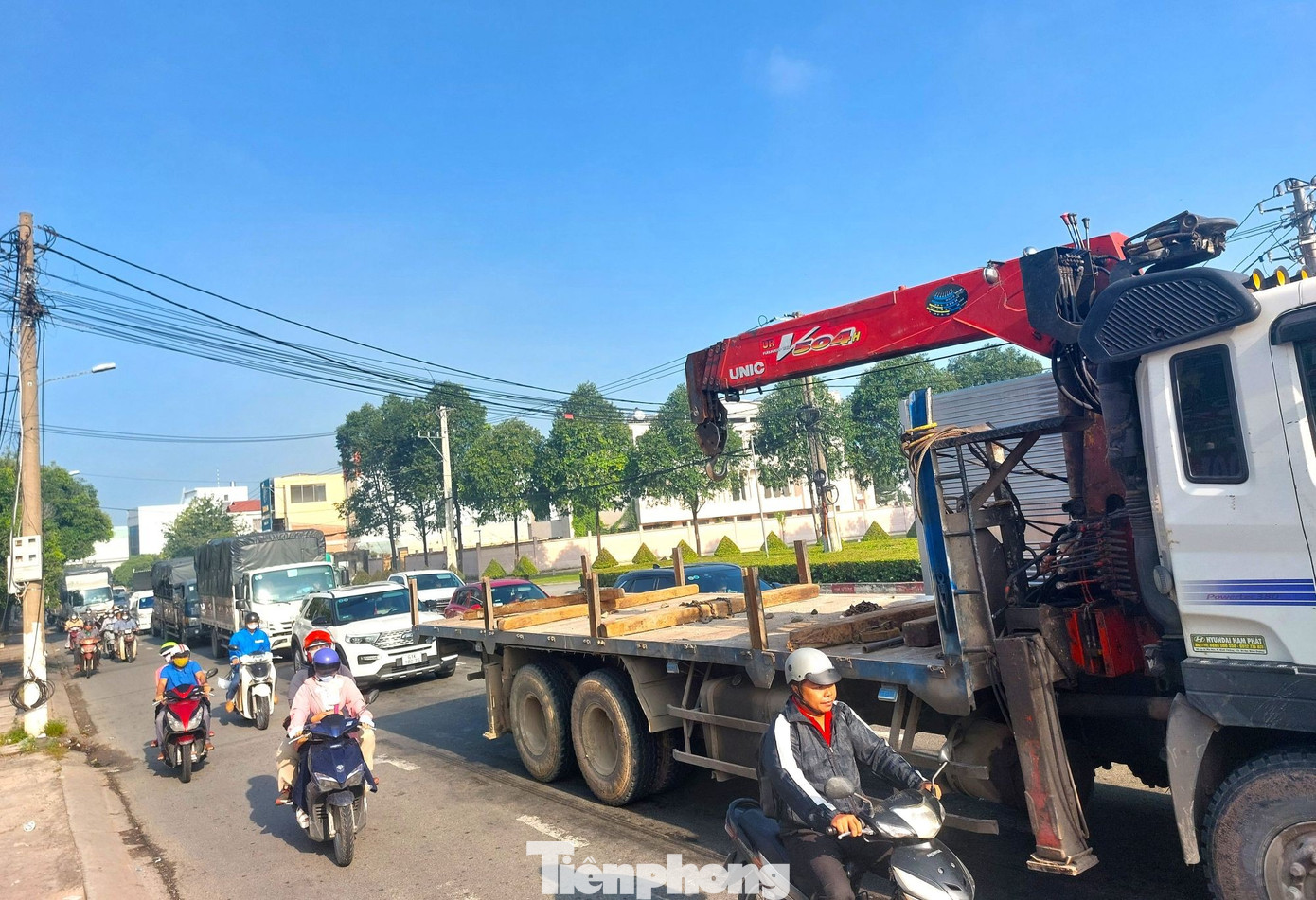 Cận cảnh vị trí đầu tiên trên quốc lộ 13 được chọn làm hầm chui nghìn tỉ - Ảnh 8