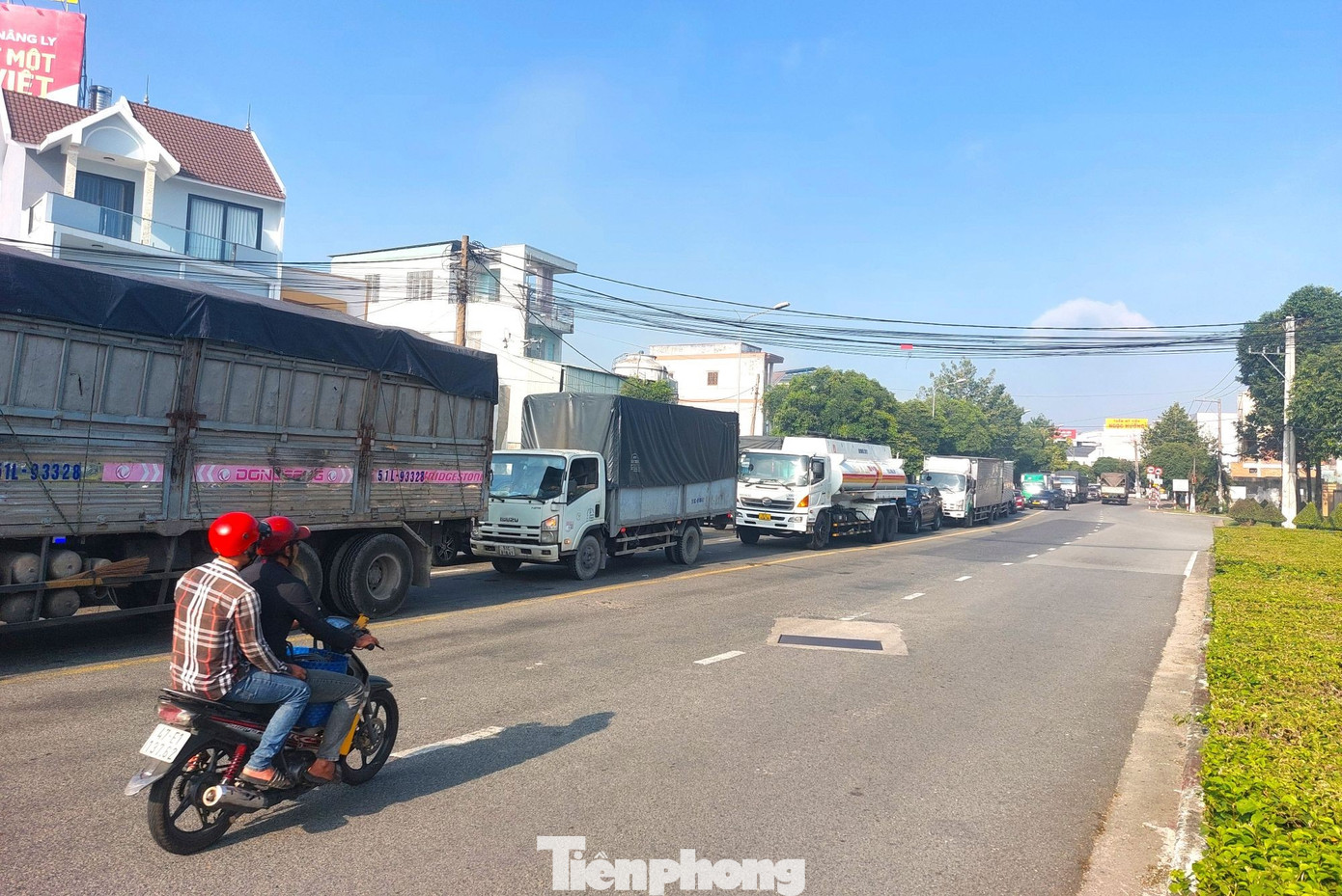 Cận cảnh vị trí đầu tiên trên quốc lộ 13 được chọn làm hầm chui nghìn tỉ - Ảnh 4
