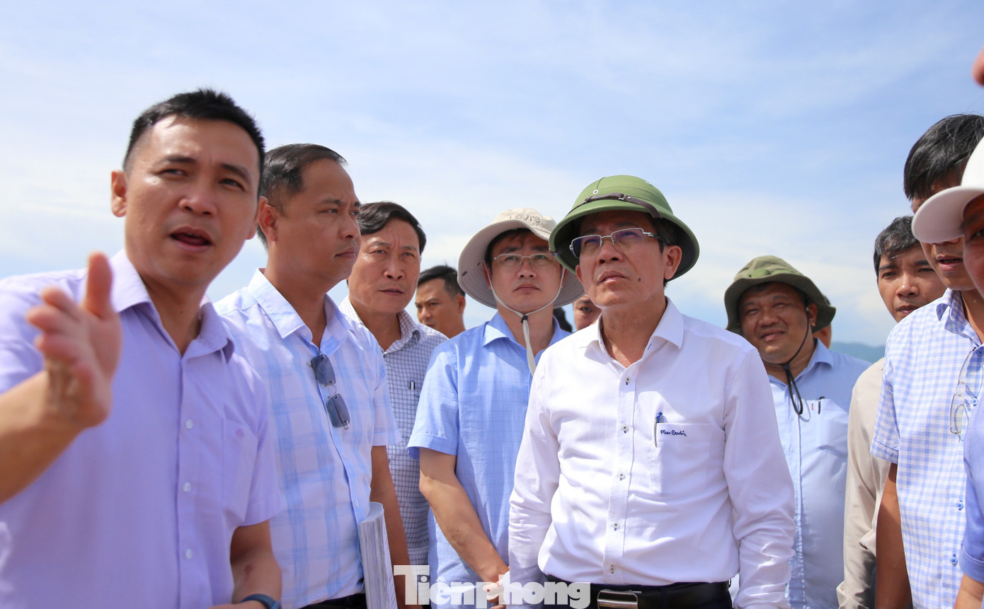 Dự án cầu xây gần 1 thập kỷ không xong, lãnh đạo Đà Nẵng chỉ đạo 'nóng' - Ảnh 1