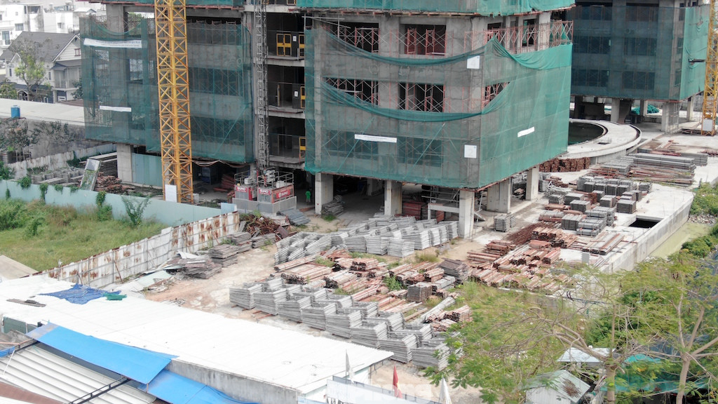 Cảnh tả tơi ở dự án Kingsway Tower, lừa bán cho gần 500 khách hàng - Ảnh 9