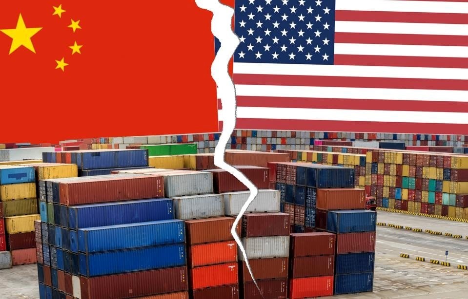 Với 7 ‘vũ khí’ nặng 44 triệu tấn, Trung Quốc không ngại đối đầu Mỹ, chỉ một nước đi cũng đủ làm chao đảo loạt ngành chủ chốt của phương Tây - Ảnh 1