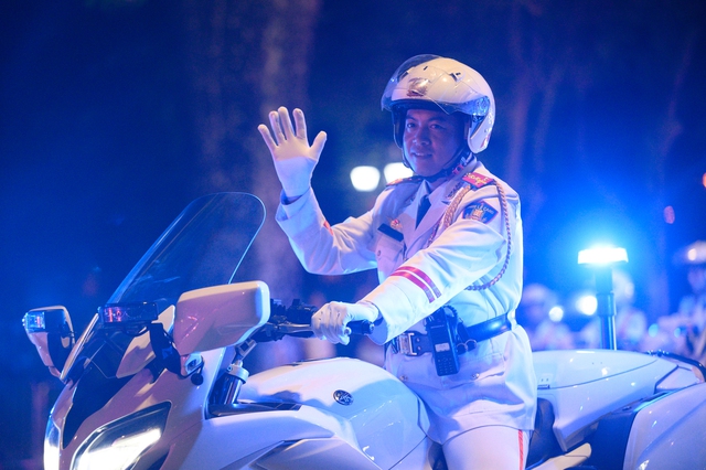 Đây là xe đặc chủng công an sử dụng trong lễ diễu binh A80: Nặng bằng 3 chiếc Vision, khỏe ngang ô tô - Ảnh 10