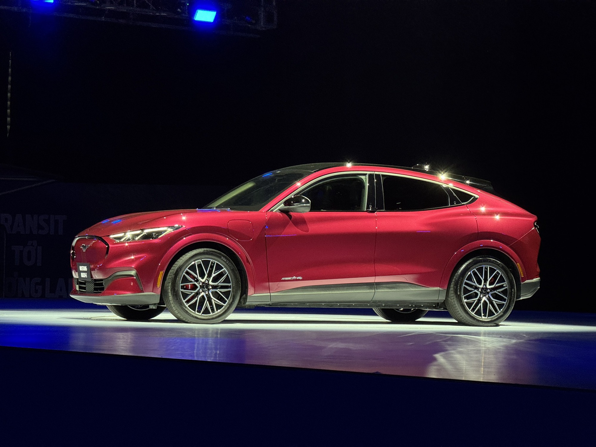 ‘Sau Mustang Mach-E, Ford Việt Nam có thể chơi lớn với Bronco, Ranger hiệu suất cao…’ - Ảnh 8