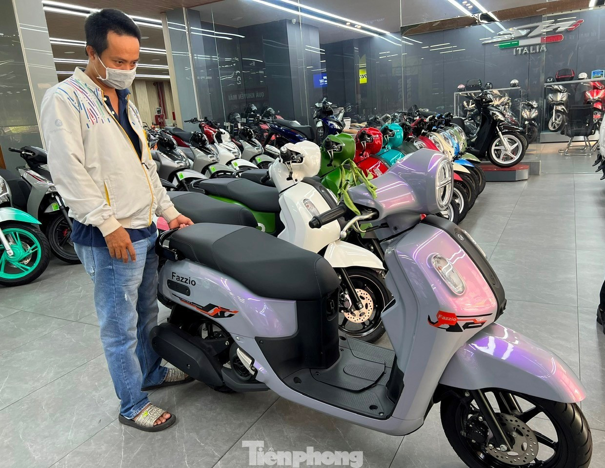 Khu vực nào ở TPHCM dự kiến cấm đăng ký xe xăng từ năm 2026? - Ảnh 2