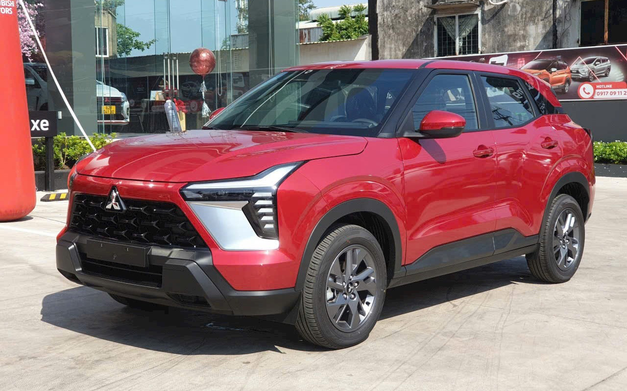 Mitsubishi Xforce rẻ kỷ lục sau khi áp khuyến mãi này: ‘Trừ sạch’ còn từ 539 triệu đồng, tạo áp lực lớn cho Yaris Cross, Creta - Ảnh 1