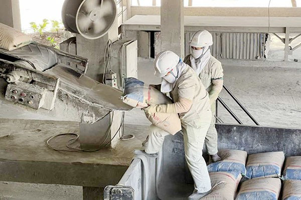 Doanh nghiệp xi măng làm ăn bết bát giờ ra sao? - Ảnh 1