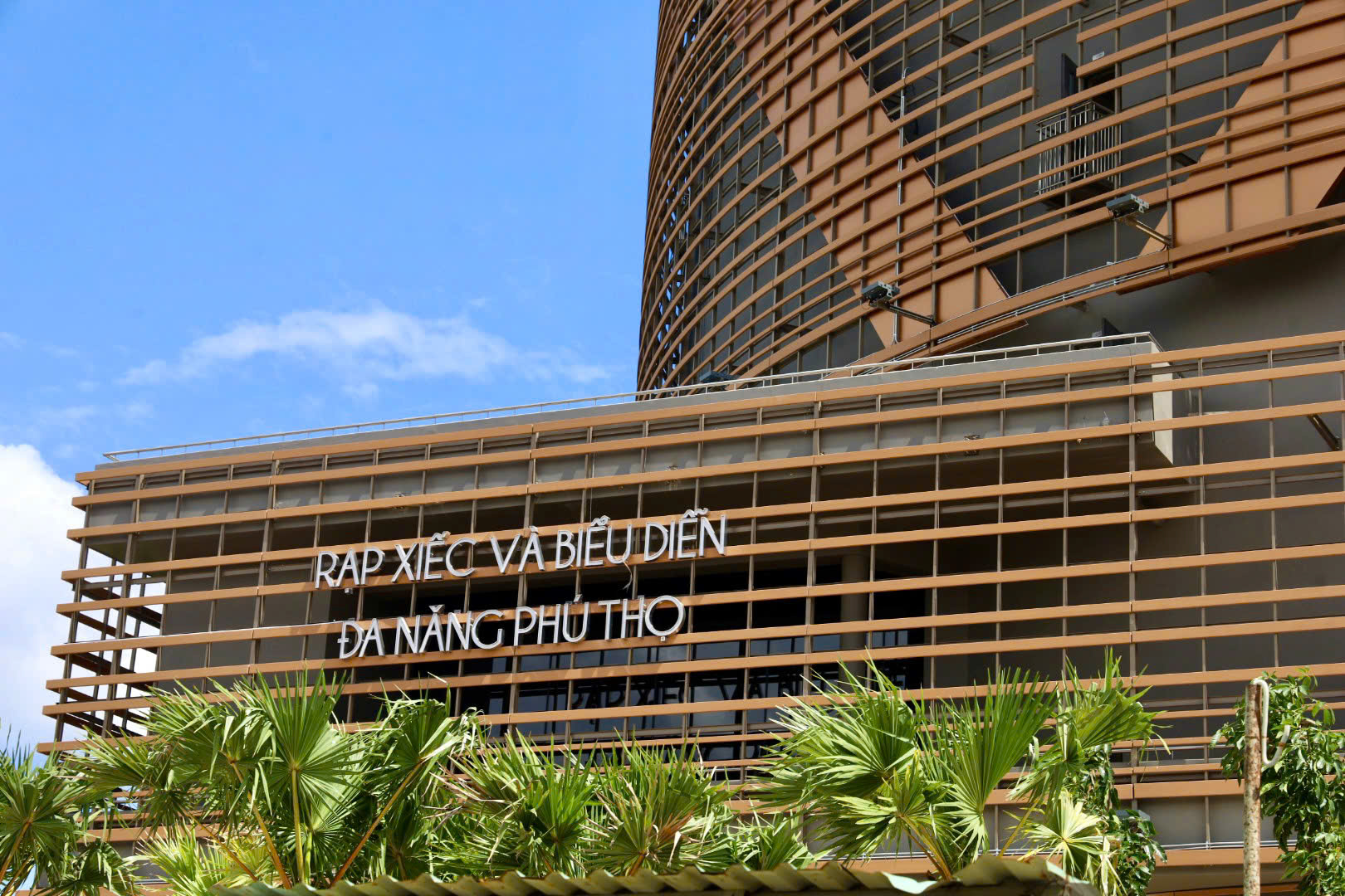 Bên trong rạp xiếc Phú Thọ gần 1.400 tỉ đồng ở TP HCM - Ảnh 3