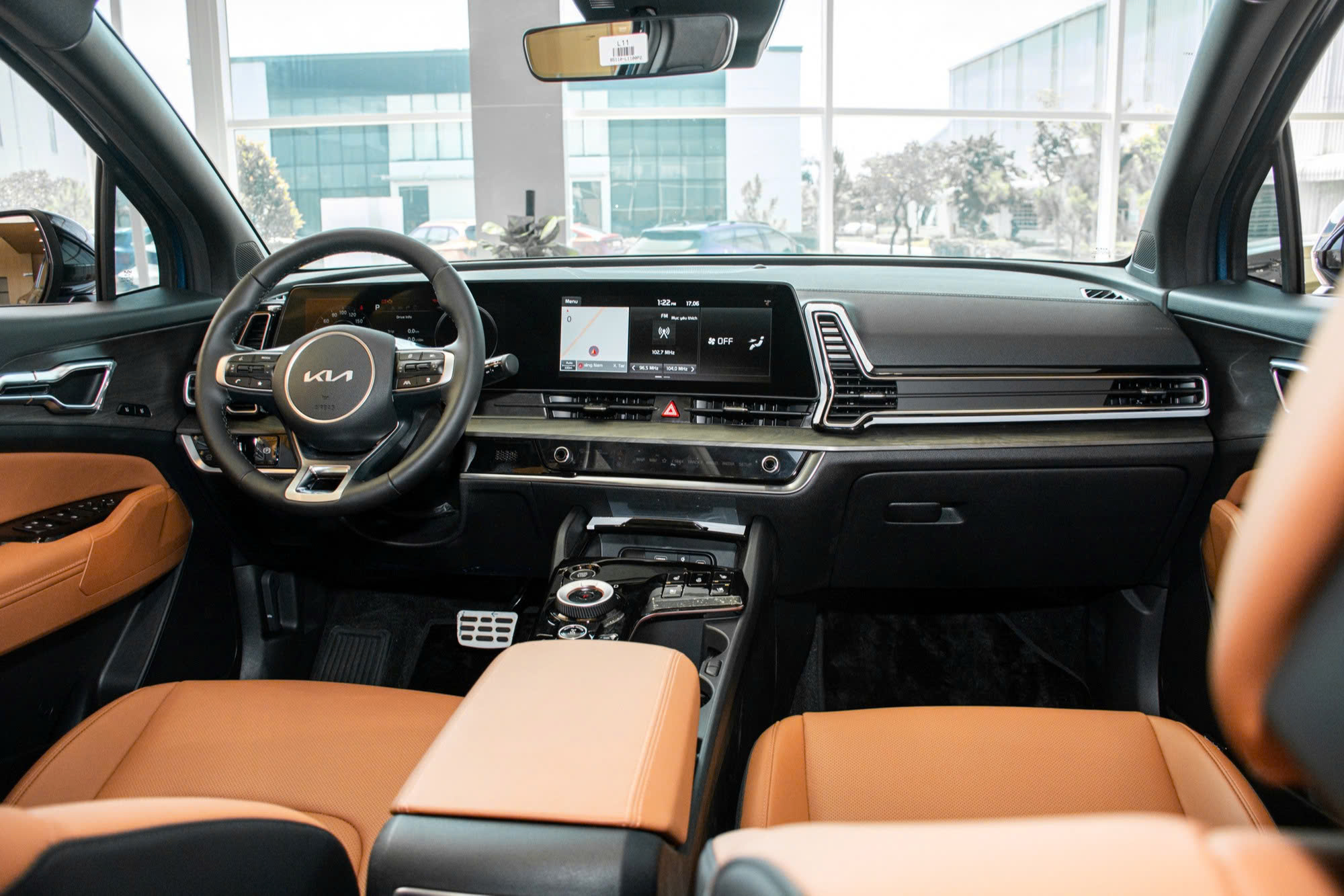 Đồng giá 919 triệu đồng, chọn Lynk & Co 01 bản 'base' hay Kia Sportage bản máy xăng 2.0L gần cao nhất - Ảnh 9