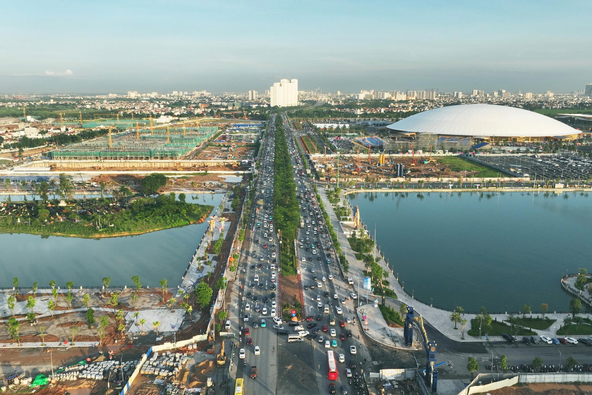 Ngày 19/8 lịch sử: Việt Nam bùng nổ siêu dự án 1,28 triệu tỷ đồng, Vingroup lập kỳ tích - Ảnh 5