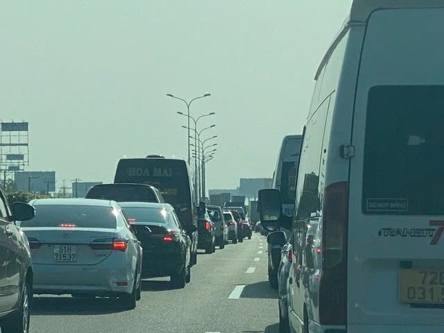 Chuyển toàn bộ chuyến bay quốc tế về Long Thành: Áp lực rất lớn cho cao tốc Long Thành - Dầu Giây - Ảnh 2