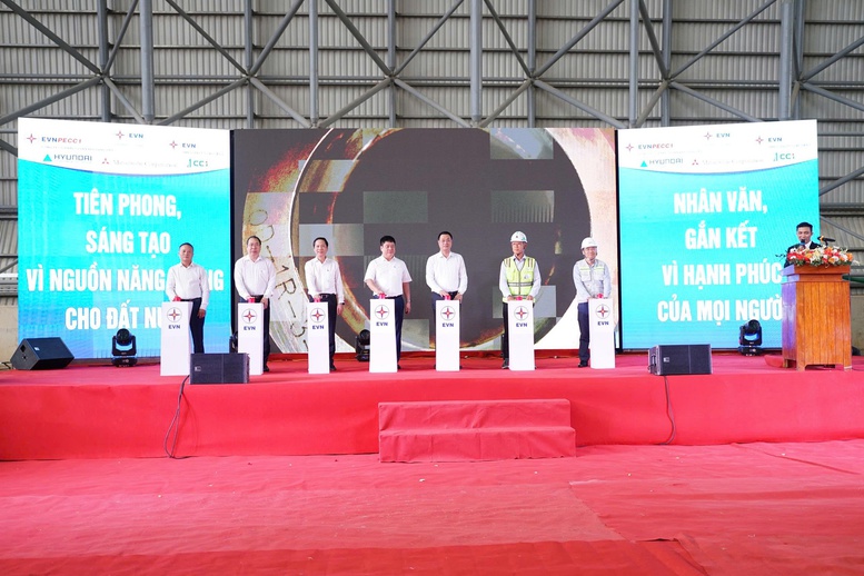 Siêu dự án nhiệt điện hơn 42.000 tỷ đồng thuộc top lớn nhất Việt Nam vừa đạt dấu mốc quan trọng - Ảnh 1