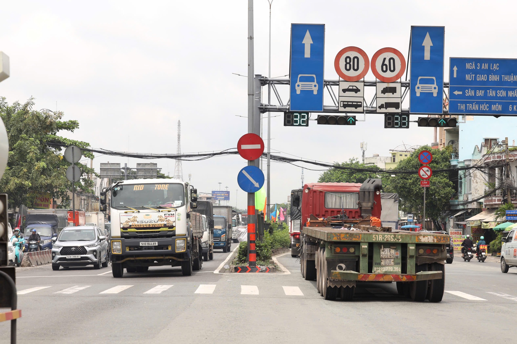 Hình ảnh Ngã tư Đình trước giờ G khởi công cầu vượt - Ảnh 2