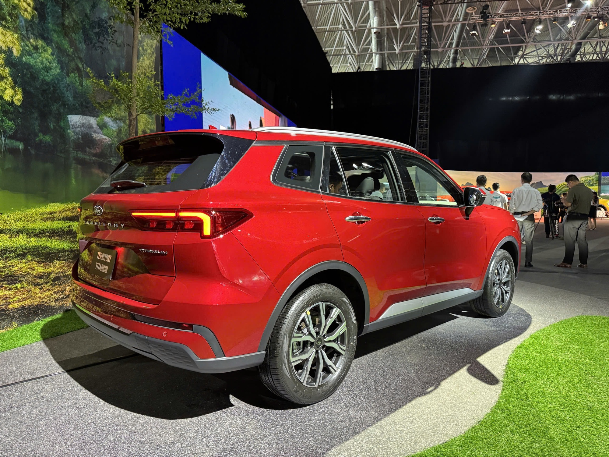 Ford Territory không đấu Mazda CX-5: ‘Khách biết mình cần gì và khách theo số đông là khác nhau’ - Ảnh 16