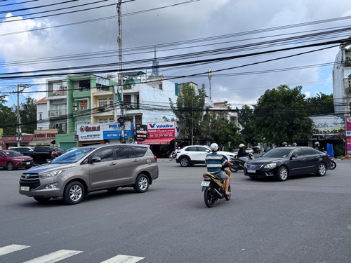 Thí điểm vùng khí thải thấp ở TP HCM: Xe nào bị hạn chế? - Ảnh 1