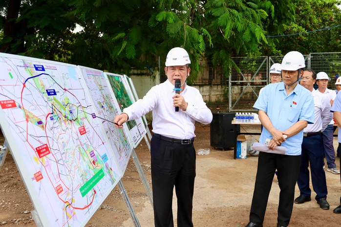 Đẩy mạnh nhiều dự án để đảm bảo kết nối đồng bộ TP HCM - Sân bay Long Thành - Ảnh 1