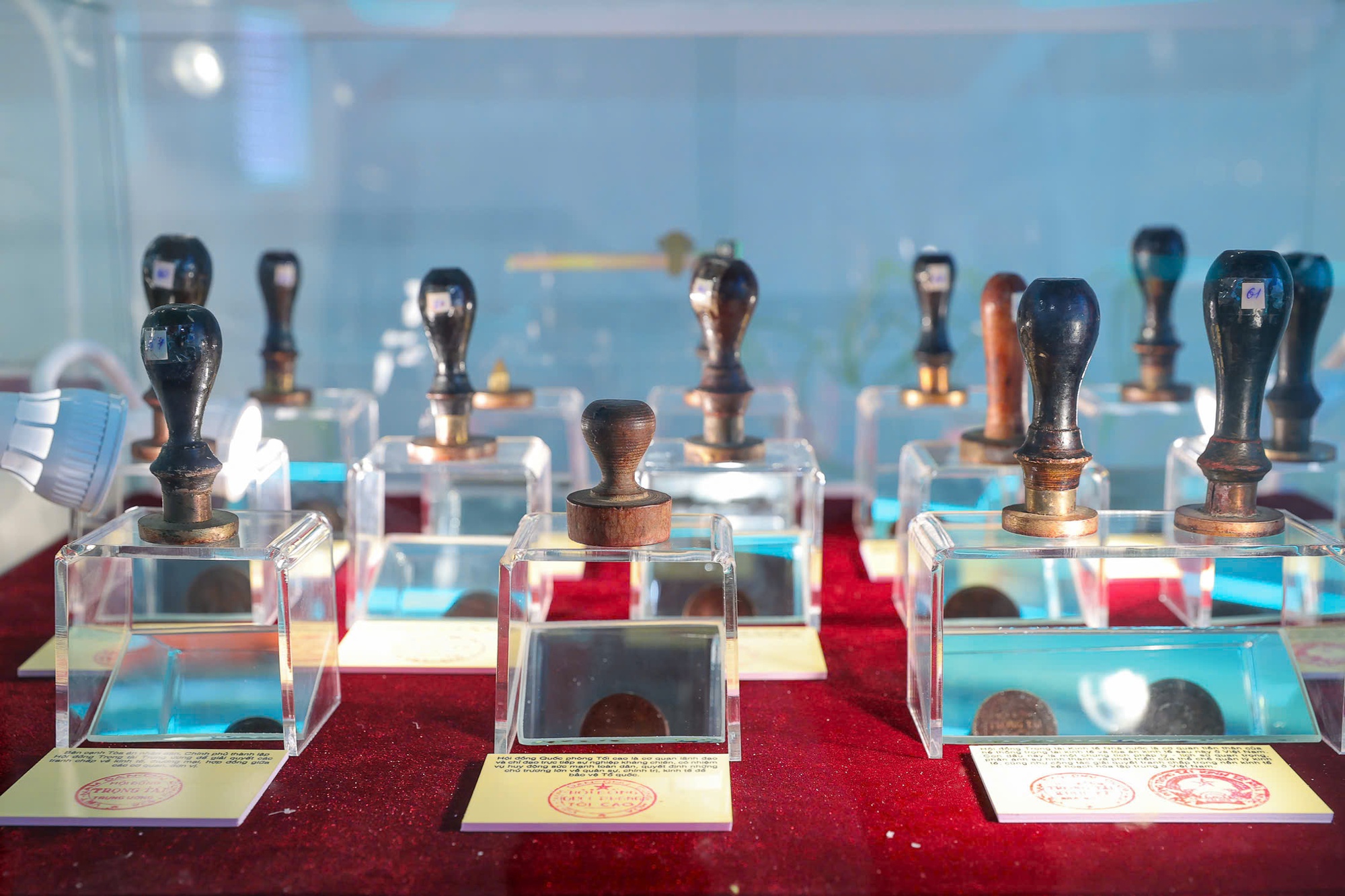 Lần đầu tiên công bố hơn 90 con dấu của Chính phủ, lãnh đạo Chính phủ, Văn phòng Chính phủ từ ngày lập nước đến nay - Ảnh 2