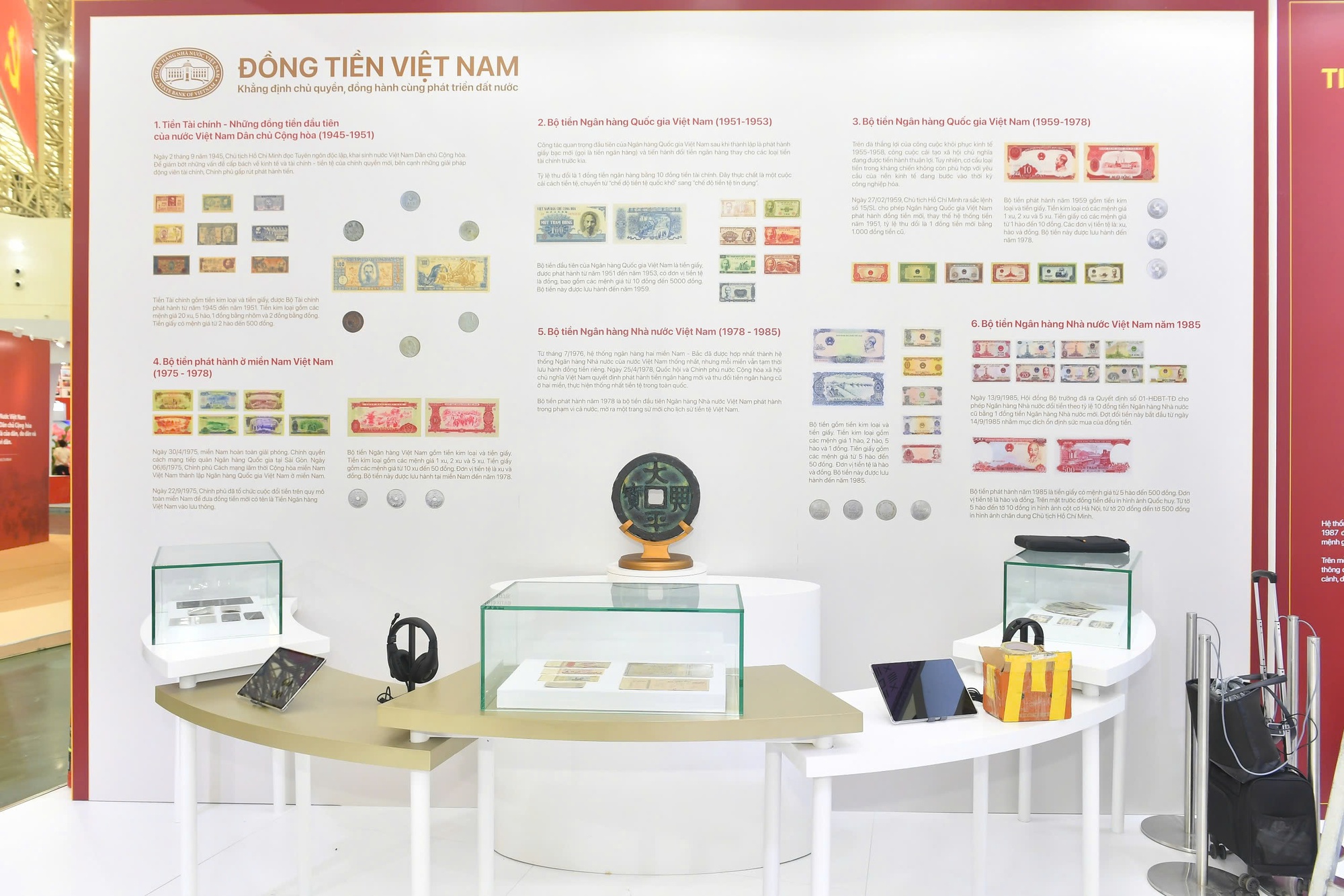 Chiêm ngưỡng bản đồ Việt Nam bằng tiền tại Triển lãm thành tựu đất nước - Ảnh 5