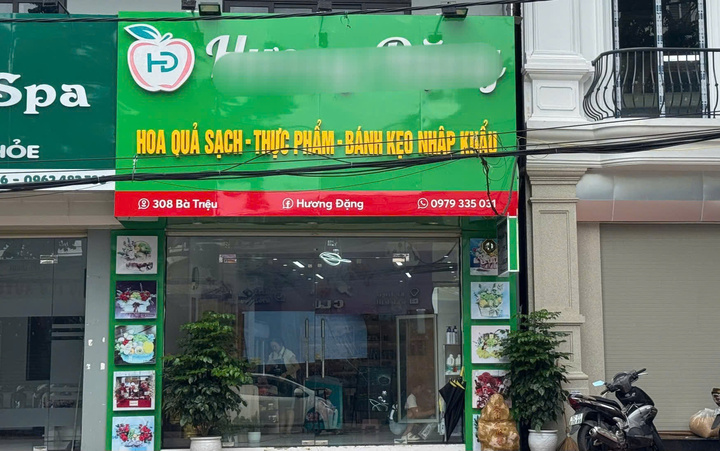 Vụ 3 chùm nho giá 4,5 triệu đồng: Cửa hàng mắc 2 vi phạm - Ảnh 1