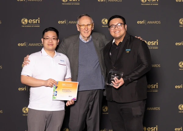 Giải thưởng Thành tựu đặc biệt về GIS vinh danh 2 doanh nghiệp Việt Nam - Ảnh 1