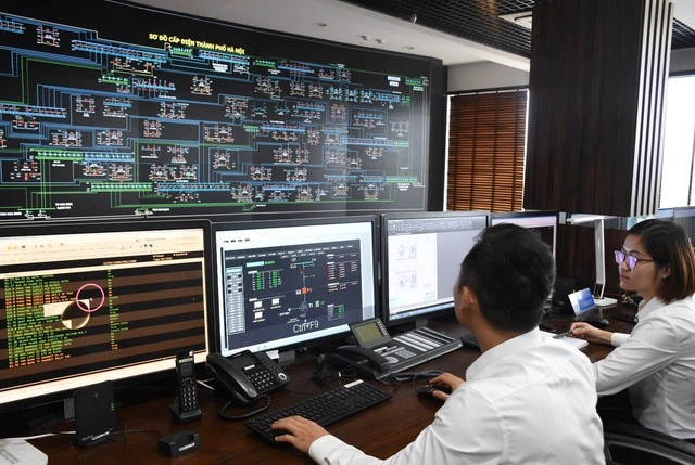 EVNHANOI hoãn mọi lịch cắt điện, đảm bảo cung ứng điện trong cao điểm nắng nóng - Ảnh 1