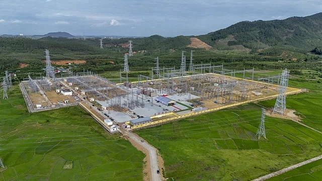 Điện lực Việt Nam: Hành trình đến vị trí số 1 Đông Nam Á - Ảnh 2