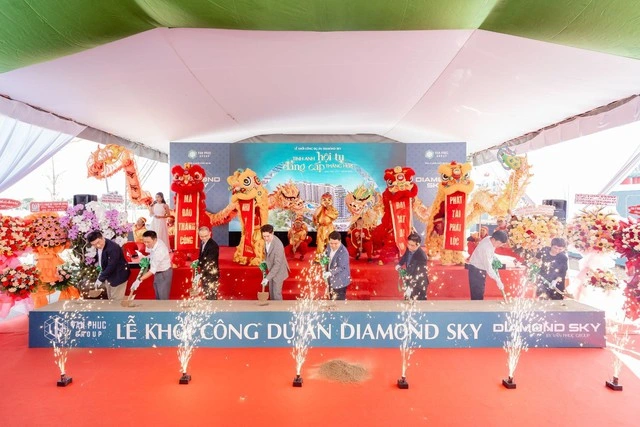Khởi công Diamond Sky - căn hộ cao cấp và TTTM đầu tiên tại Van Phuc City - Ảnh 1