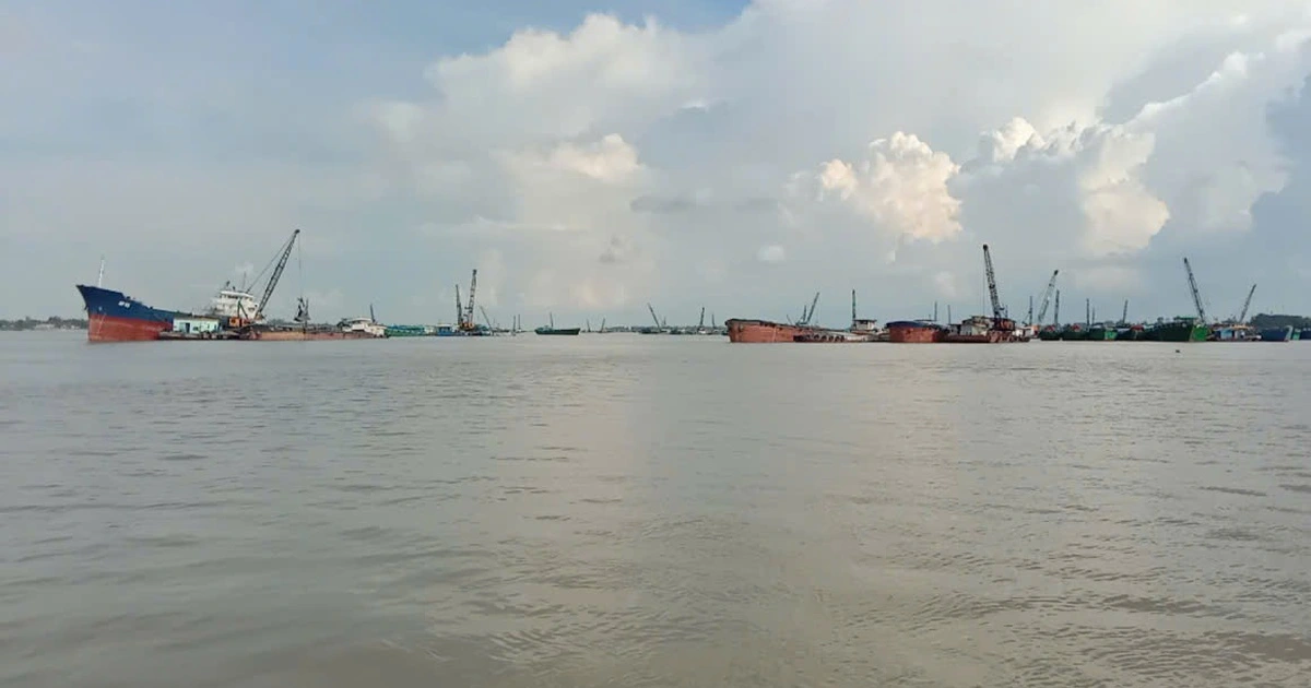 Mực nước lũ đầu nguồn sông Cửu Long tăng nhanh