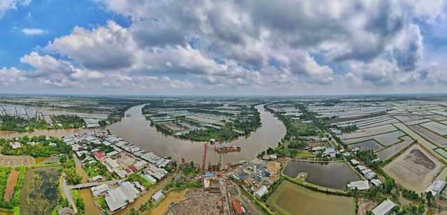 An Giang tăng cường đầu tư công để phát triển kinh tế - xã hội - Ảnh 4