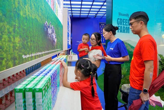 Vinamilk tạo điểm nhấn tại triển lãm thành tựu đất nước 80 năm - Ảnh 6