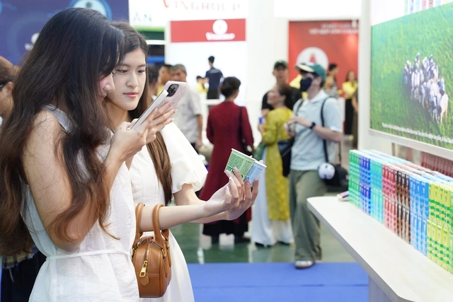 Vinamilk tạo điểm nhấn tại triển lãm thành tựu đất nước 80 năm - Ảnh 7