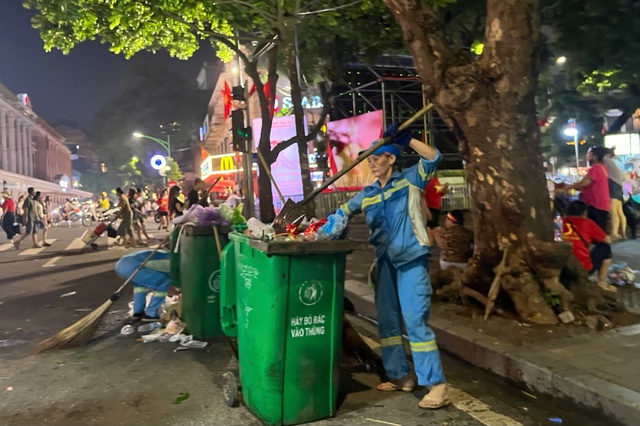 Triển khai chiến dịch hướng tới Thủ đô Hà Nội văn minh, hiện đại - Ảnh 1
