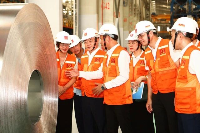 Tập đoàn Hoa Sen sản xuất thành công tôn siêu bền Hoa Sen Mag Shield - Ảnh 5