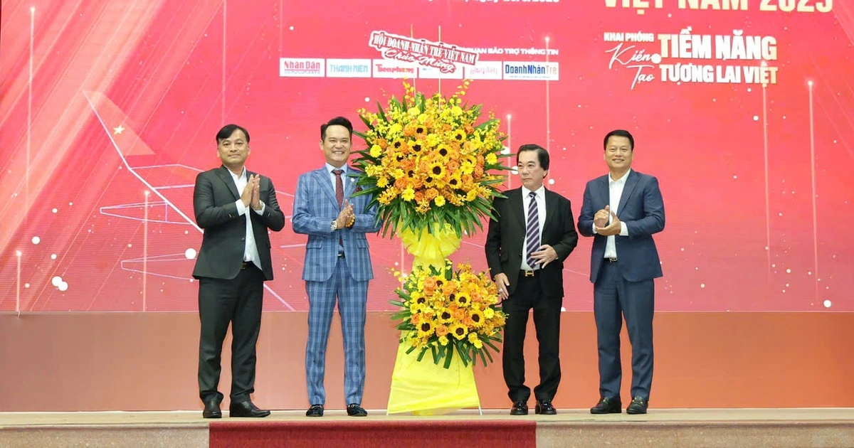Làm sao để doanh nghiệp thích ứng nhanh với mô hình chính quyền mới?