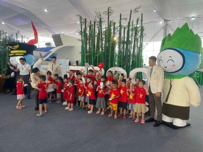 Ấn tượng những 'đầu tàu' kinh tế Việt Nam sau 80 năm - Ảnh 13