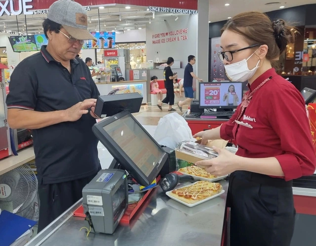 Phạt tối đa 20 triệu nếu không lập hóa đơn điện tử từng lần bán hàng - Ảnh 1