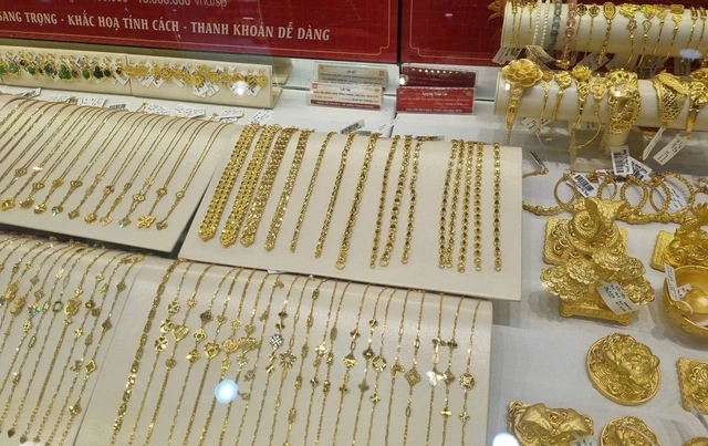 Xóa độc quyền vàng ngày 10.10 mới có hiệu lực, khi nào giá giảm? - Ảnh 2