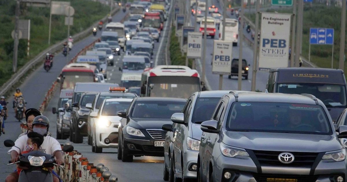 Mở rộng cao tốc TP.HCM - Long Thành: Thi công thế nào giảm kẹt xe?